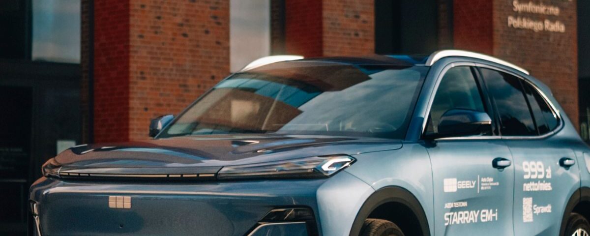 geely okladka (1)
